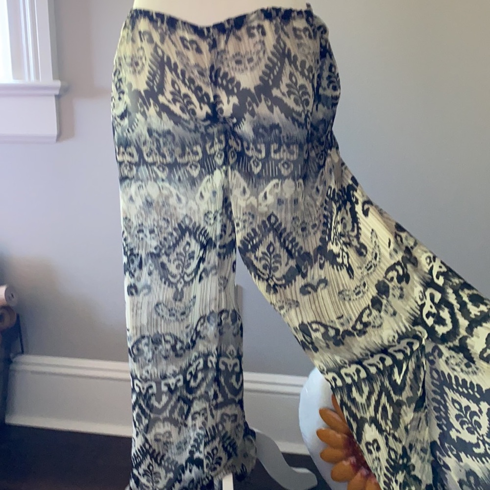 Raviya Black and Cream Printed Sheer Swim Coverup Pants